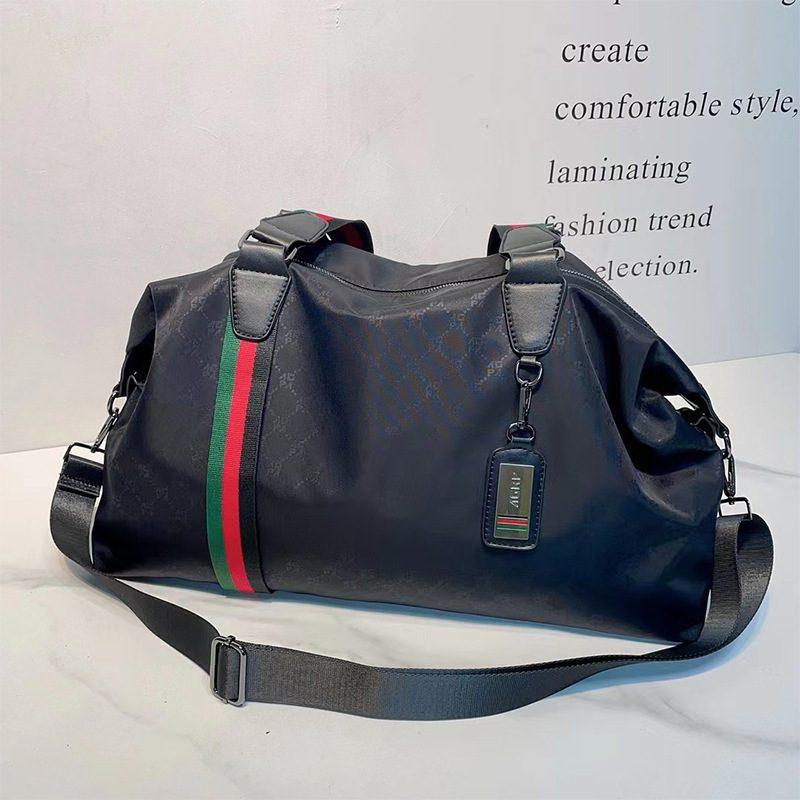 Sac de voyage étanche à bandoulière grande capacité pour le week-end